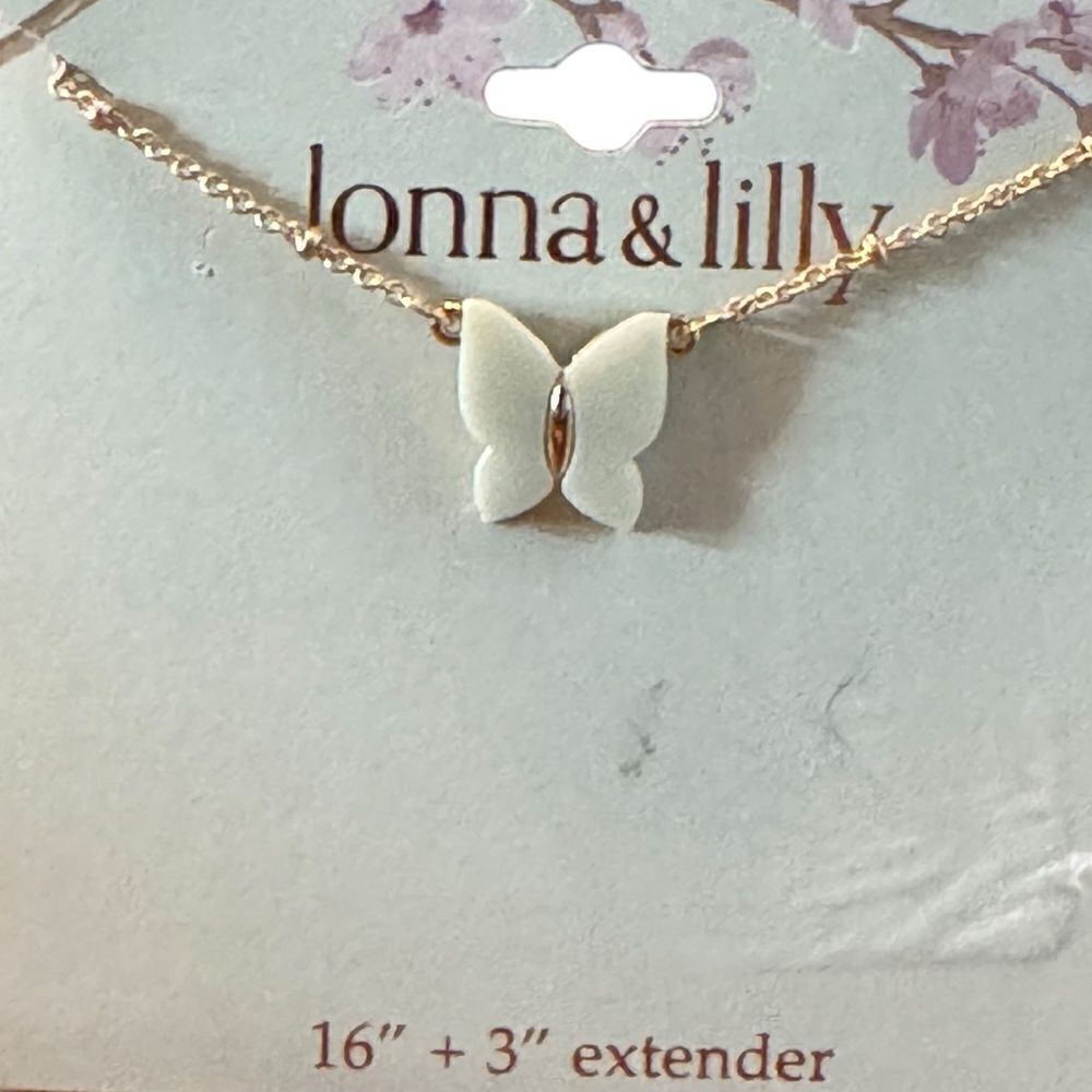 New with tag Lonaβ&Lilly butterfly gold toneβnecklace